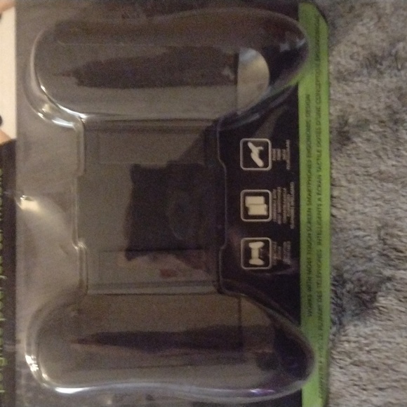 Mobile Gaming Grip Handle For Cellphone.SEALED🆕 in package. - Picture 4 of 6